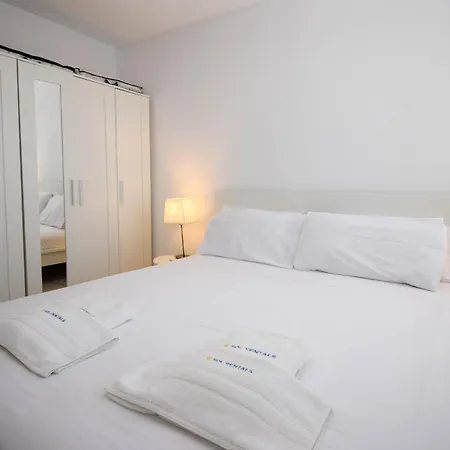 Ref 319 * Fuengirola